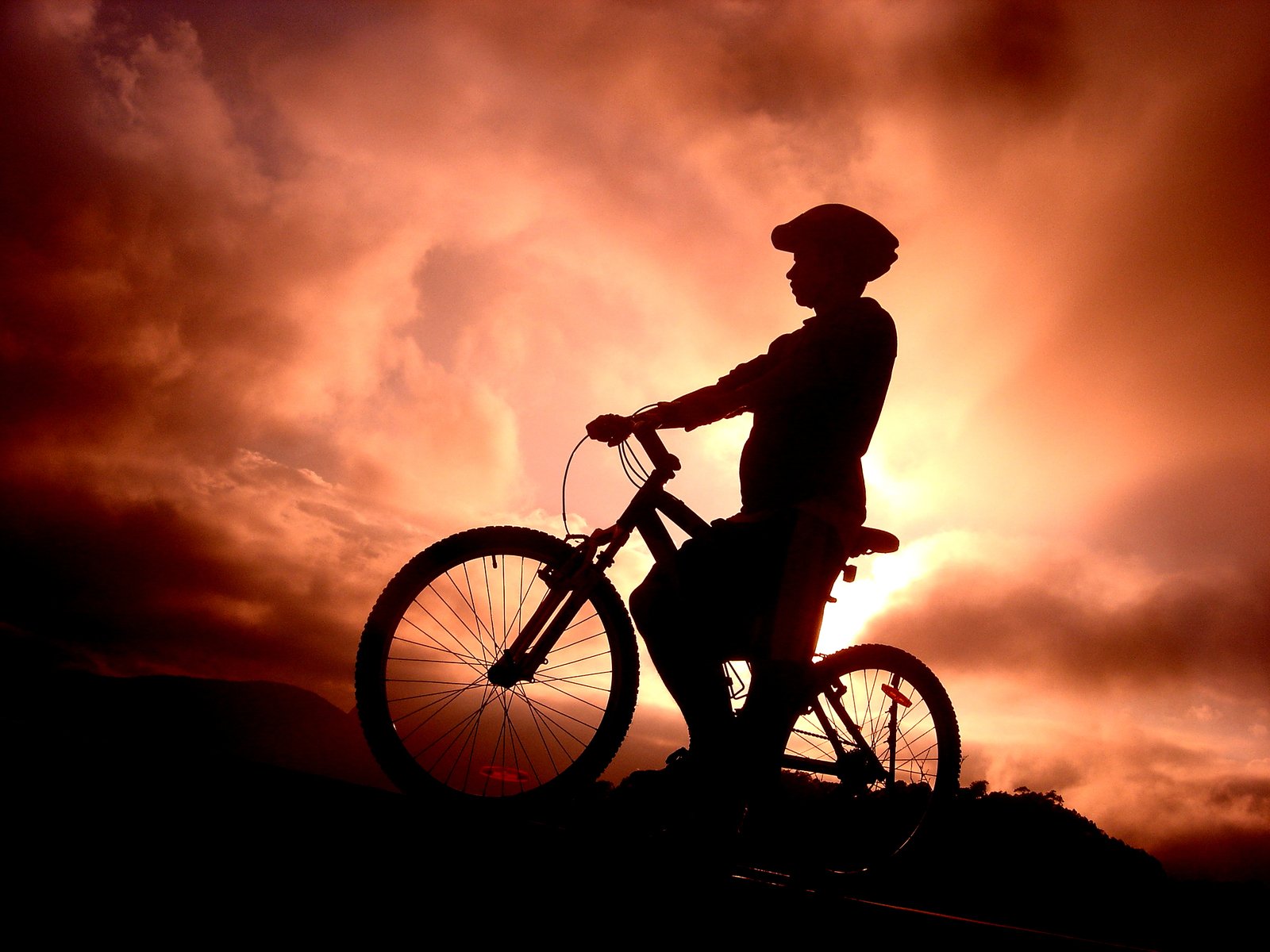 adventure-in-the-mountain-1-1441989 adventure-in-the-mountain-1-1441989